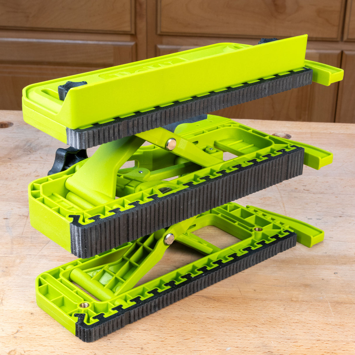 Bottom View of BOW EXPS1 Push Block