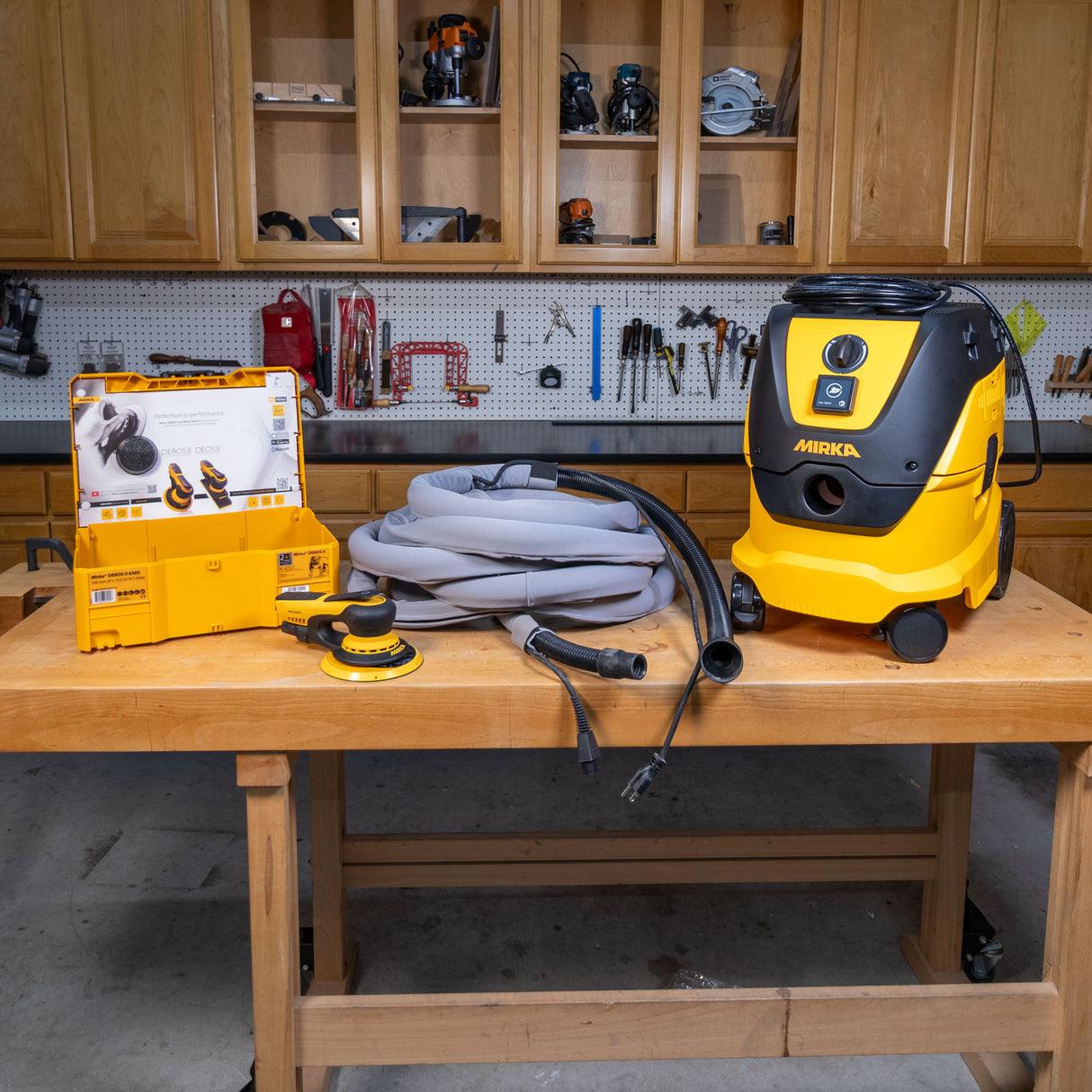 Mirka Deros Dust-Free Sanding System with 18' Coaxial Vacuum Hose