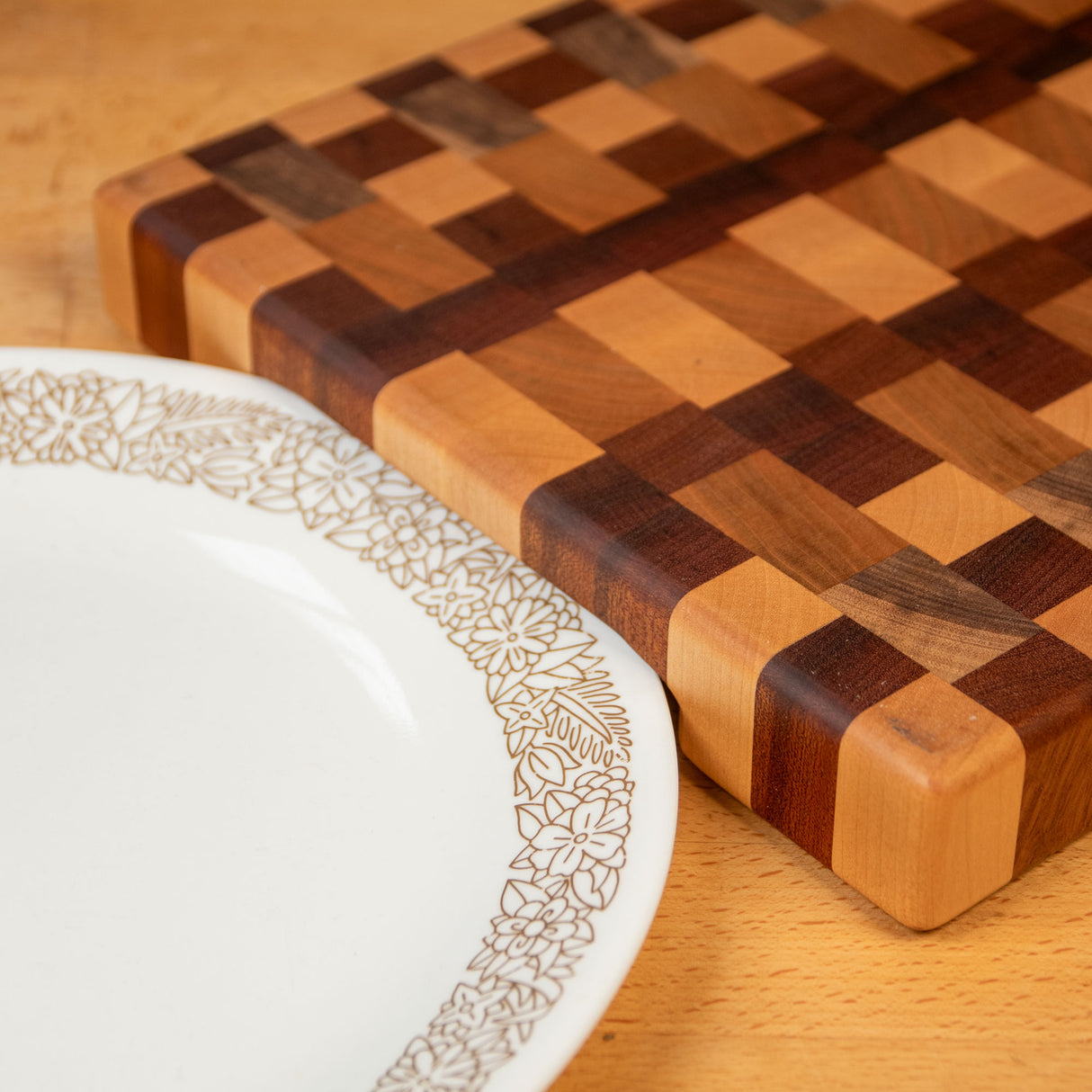 Infinity Tools Butcher Block Cutting Board Template with Plate Cutout