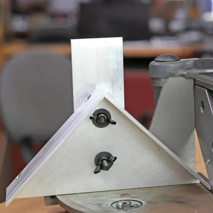 Recortadora de ingletes de precisión Infinity Tools