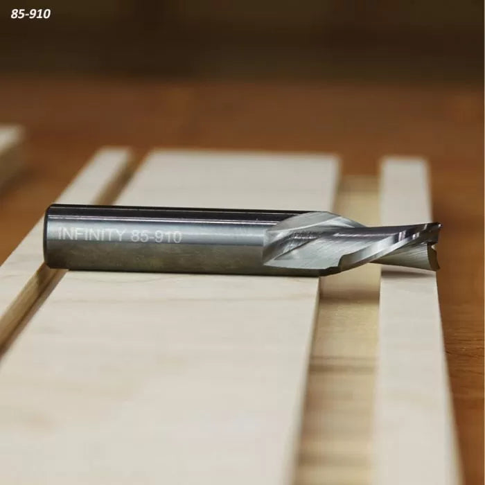 Juegos de brocas espirales de corte descendente de Infinity Tools para cortes de ranura en madera contrachapada