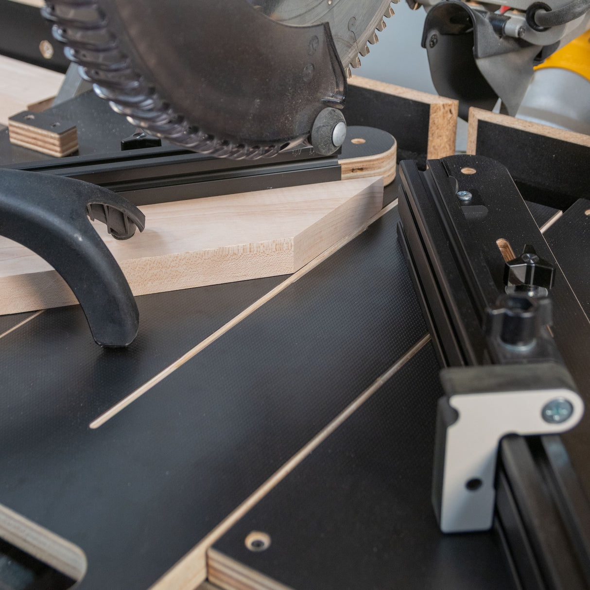 Plantilla de inglete angular fácil de Infinity Tools