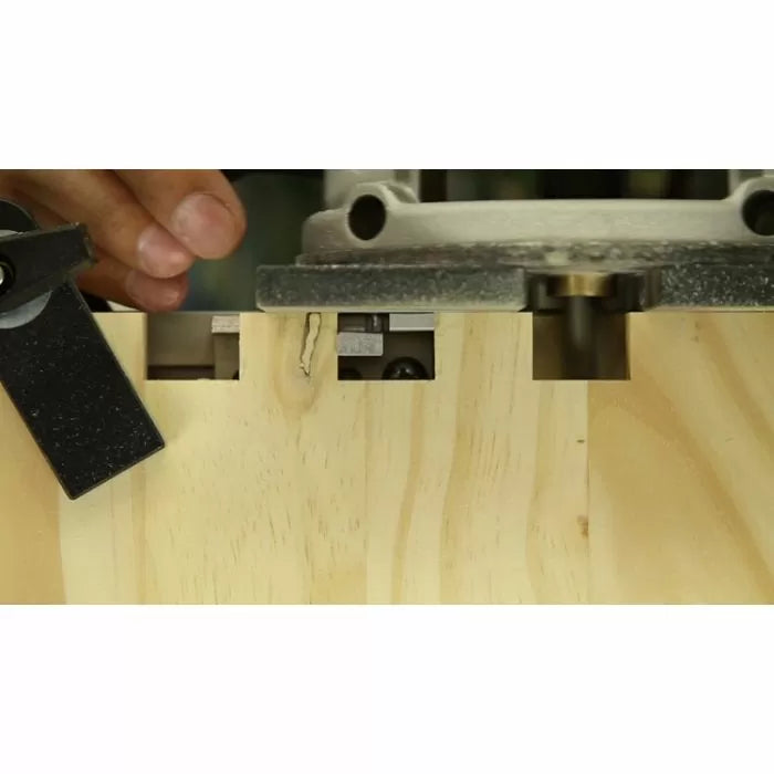 Infinity Tools Portable Box Joint Jig for Large Finger / Box Joints, With Brass Guide