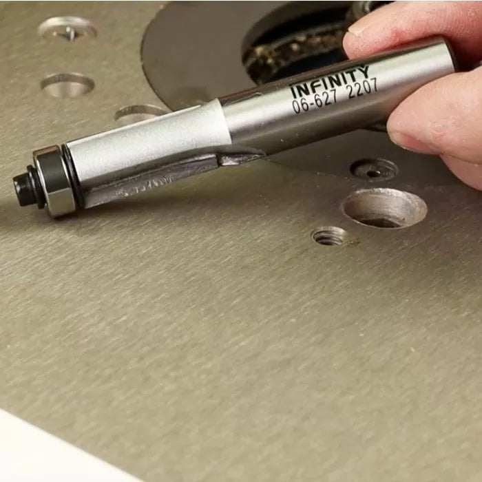 Brocas para enrutador de corte al ras con vástago de 1/2" y corte descendente de Infinity Tools