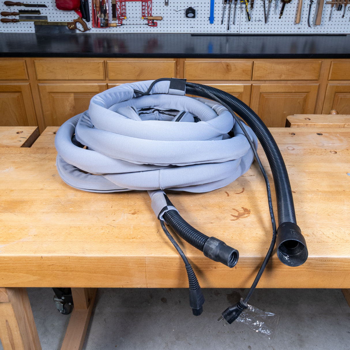 Mirka Deros Dust-Free Sanding System with 18' Coaxial Vacuum Hose